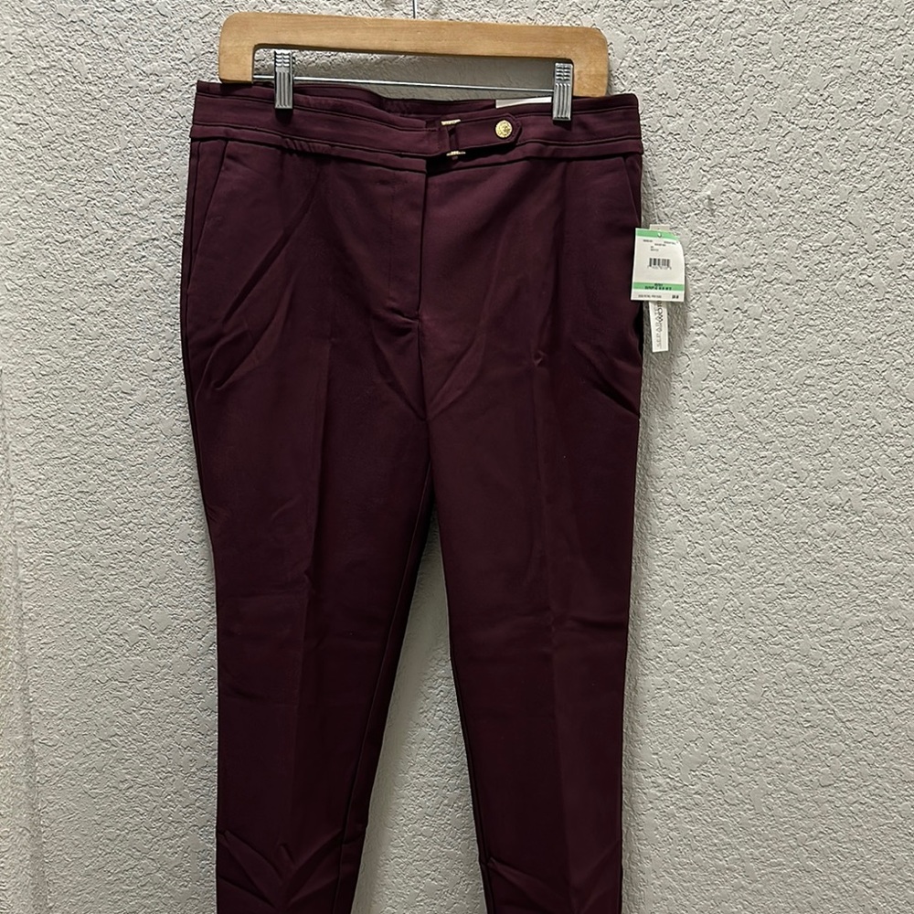 Anne Klein Red Dress Pants with Textured Fabric and Formal Style